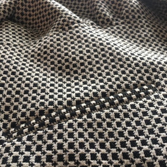 Blazer - Picture 5 of 8